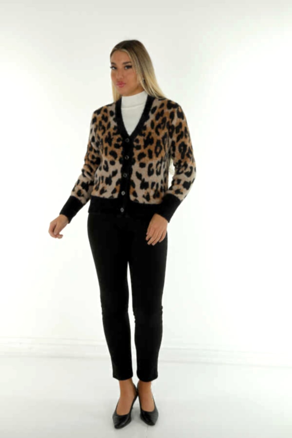 Reel Tekstil - 7GG Üretilen Yün Viskon Hırka Leopar Angora Kadın Giyim Üreticisi - 30630 | Reel Tekstil