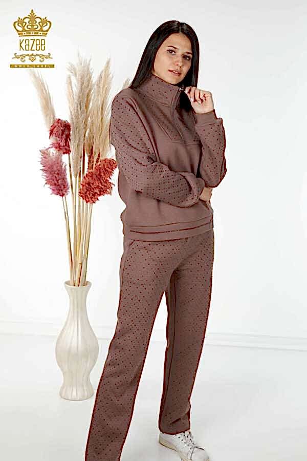 Reel Tekstil - Scuba ve İki İplikten Üretilen Eşofman Takım Taş İşlemeli Kadın Giyim Üreticisi - 17472 | Reel Tekstil