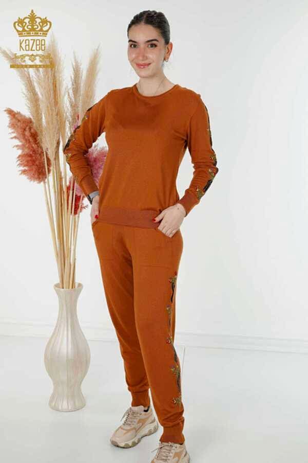 Reel Tekstil - 14GG Üretilen Viskon Elit Triko Eşofman Takım Çiçek Nakışlı Kadın Giyim Üreticisi - 16528 | Reel Tekstil