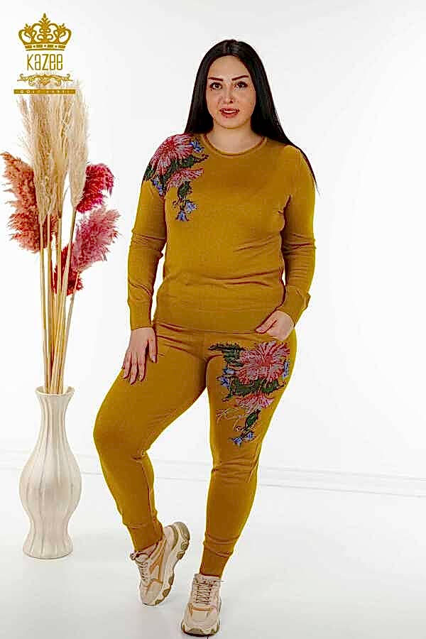 Reel Tekstil - Scuba ve İki İplikten Üretilen Eşofman Takım Çiçek Desenli Kadın Giyim Üreticisi - 16522 | Reel Tekstil